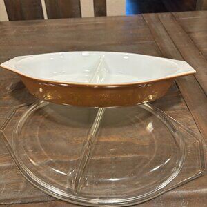 Vintage 1.5 Qt Pyrex americana casserole/ovenware dish